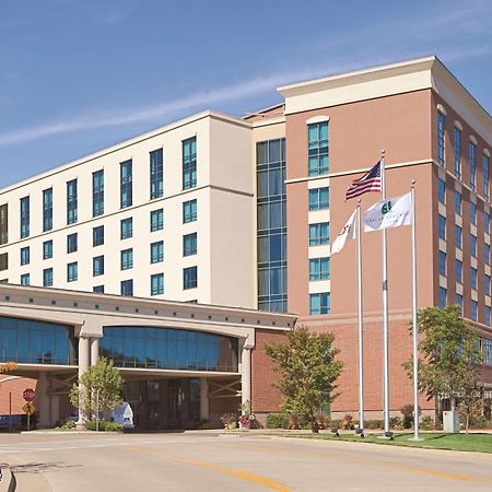 Embassy Suites East Peoria Hotel And Riverfront Conference Center Exterior foto